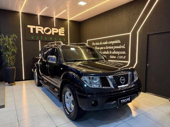 NISSAN FRONTIER 2.5 SE 4X2 CD TURBO ELETRONIC DIESEL 4P MANUAL
